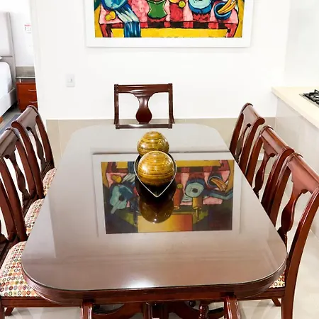 Apartamento En El Laguito,