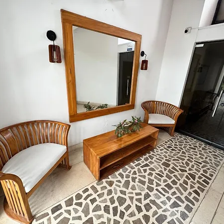 En El Laguito, Apartment Cartagena